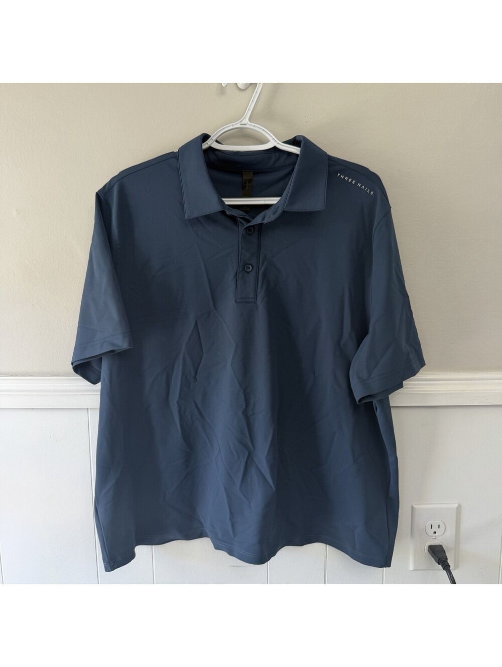Three Nails Polo Shirt Men’s XL Navy Short Sleeve Logo Performance Golf